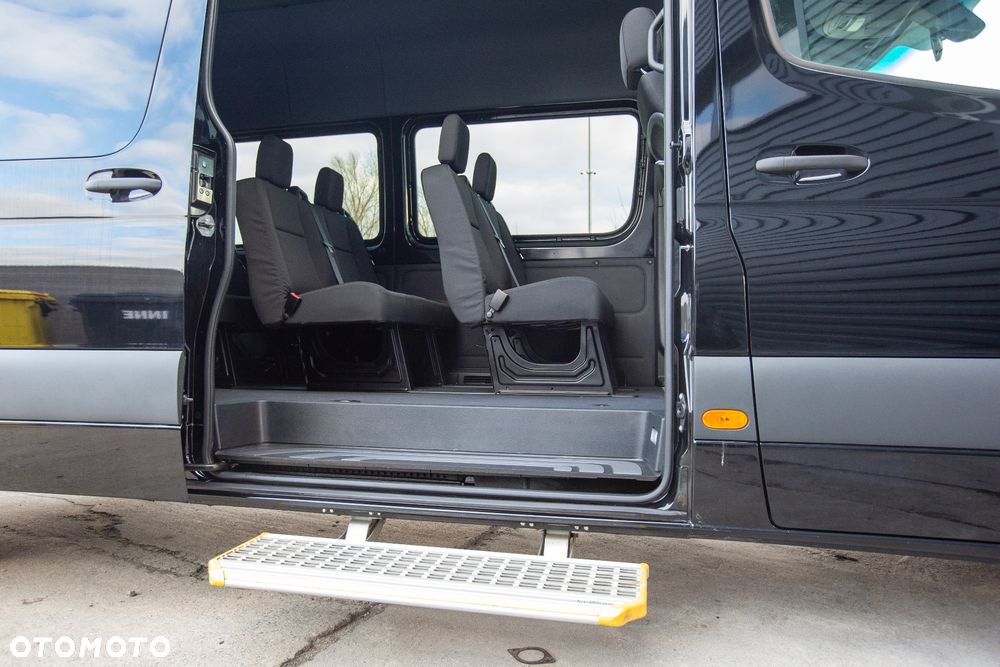 Mercedes-Benz Sprinter TOURER osobowy 9-miejsc - 7