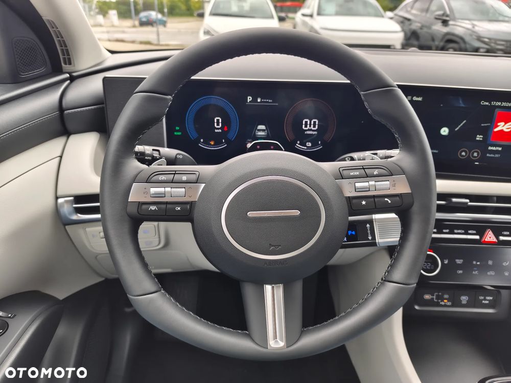 Hyundai Tucson 1.6 T-GDi HEV Modern 2WD - 11