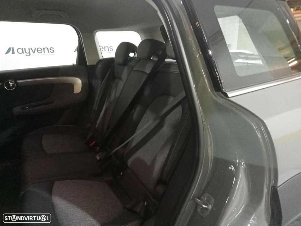 MINI Countryman Cooper SE Premium Essential Auto - 8