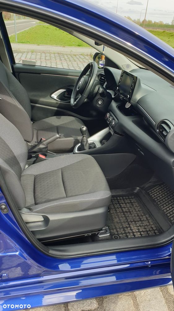 Toyota Yaris 1.5 Comfort - 12