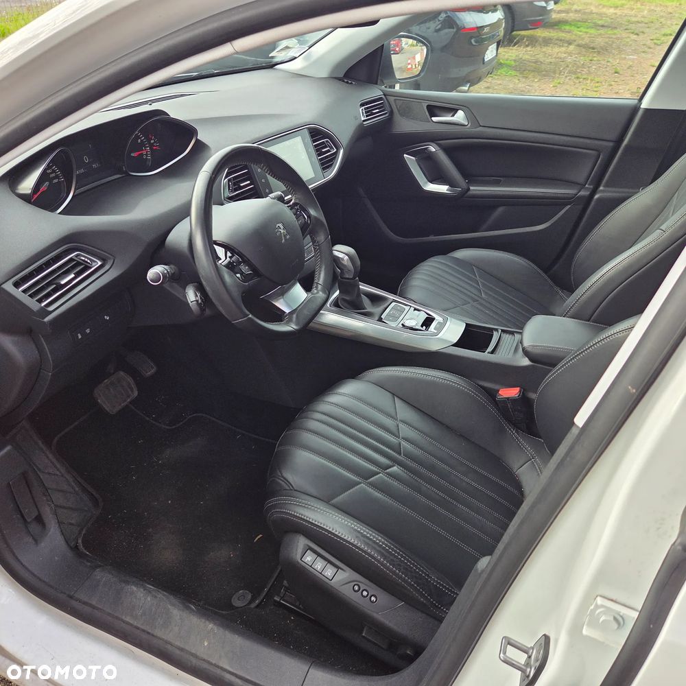 Peugeot 308 PureTech 130 EAT6 Stop & Start GT-Line Edition - 7
