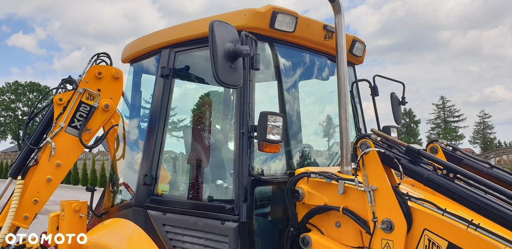 JCB 2CX tylko 2835mtg! z ROTOTILT / 3 łyżki /widły/centralne smarowanie/klimatyzacja / STAN IDEALNY !! - 22