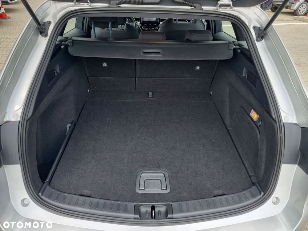 Toyota Corolla 2.0 Hybrid Comfort - 6