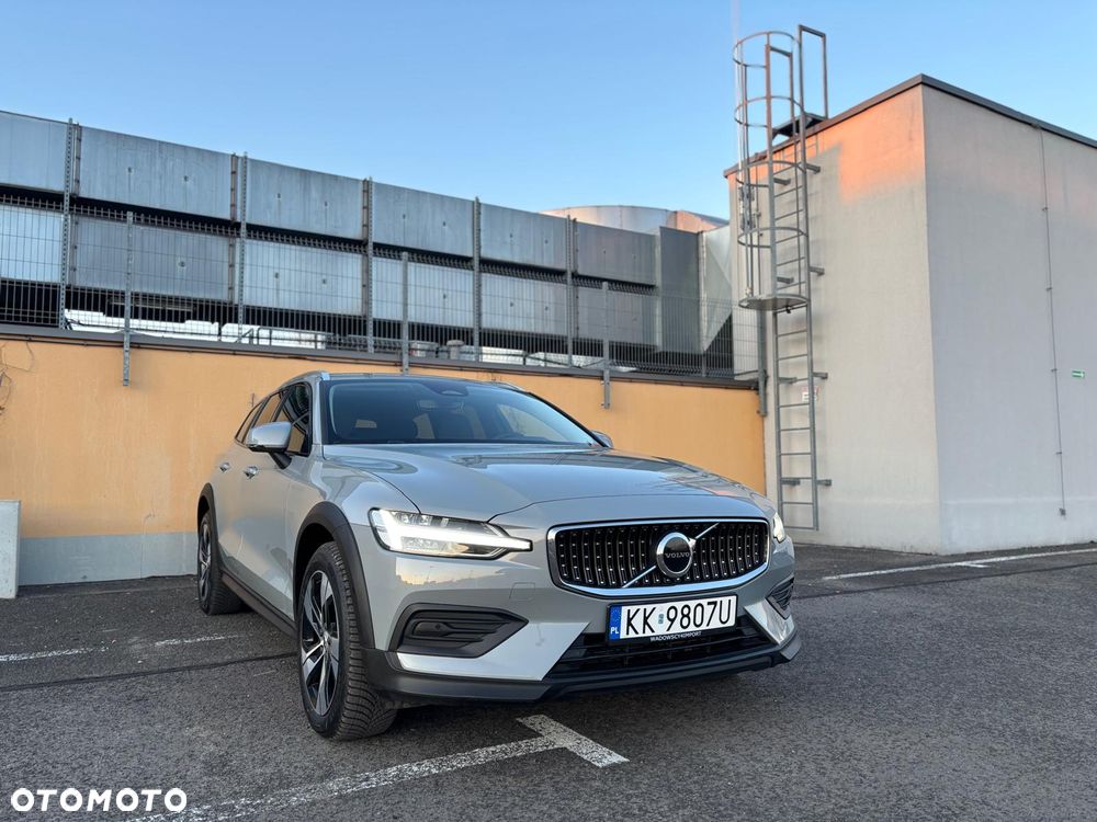 Volvo V60 B4 D Plus Bright - 4