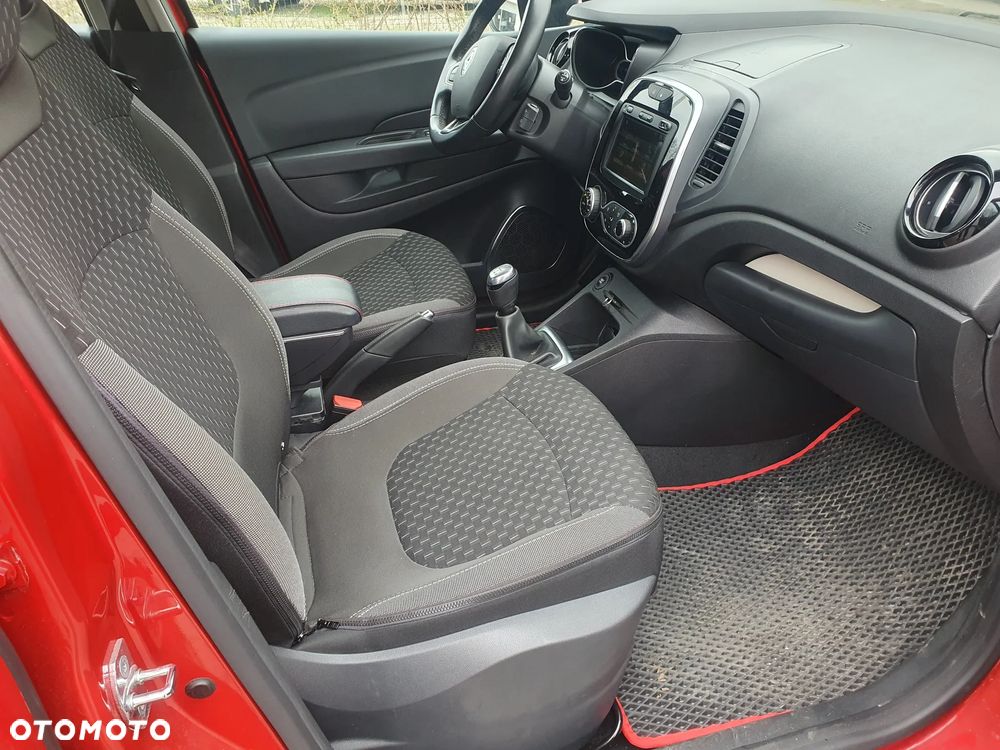 Renault Captur (ENERGY) TCe 90 BOSE EDITION - 7