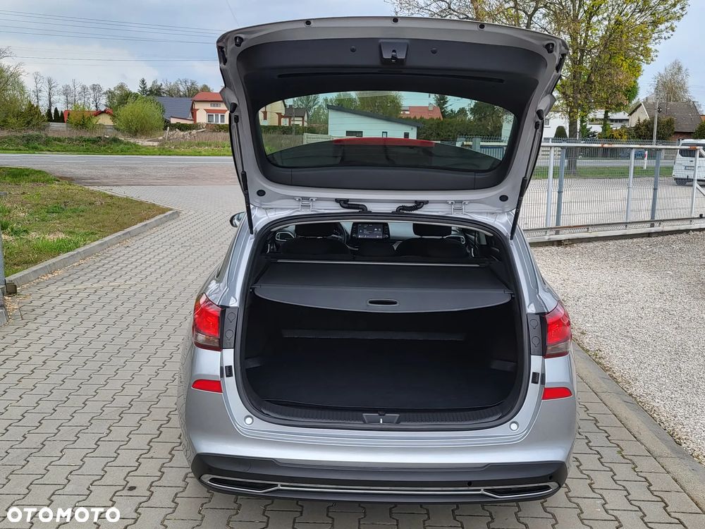 Hyundai i30 1.0 T-GDI Classic + - 25