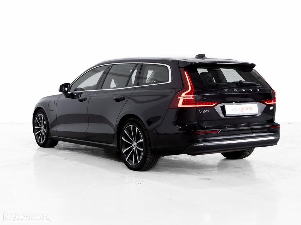 Volvo V60 2.0 T6 AWD TE Essential - 4