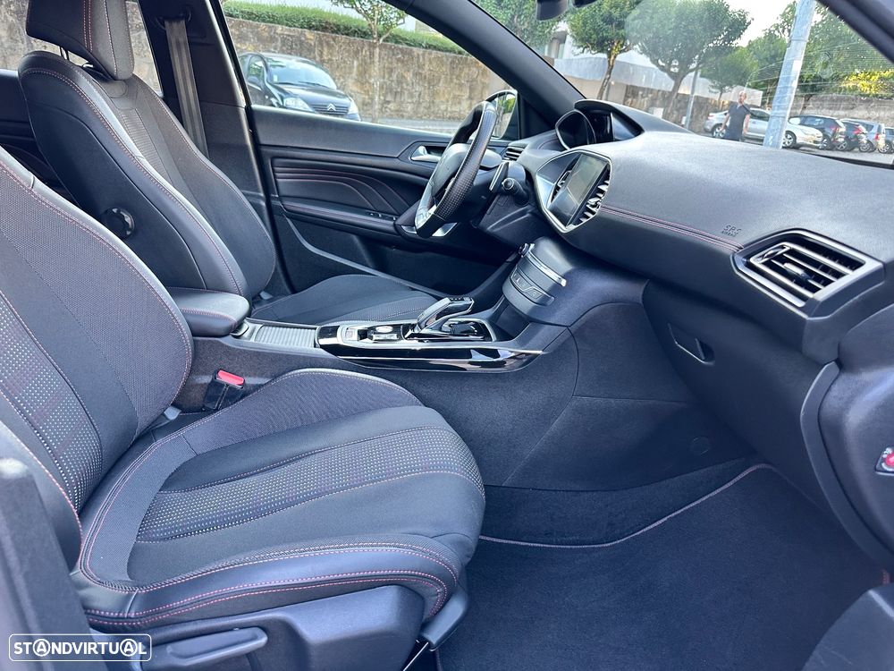 Peugeot 308 1.5 BlueHDi GT Line EAT8 - 48