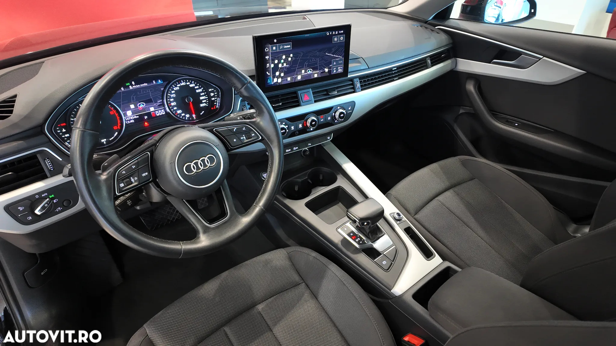 Audi A4 Avant 35 TDI S tronic - 12