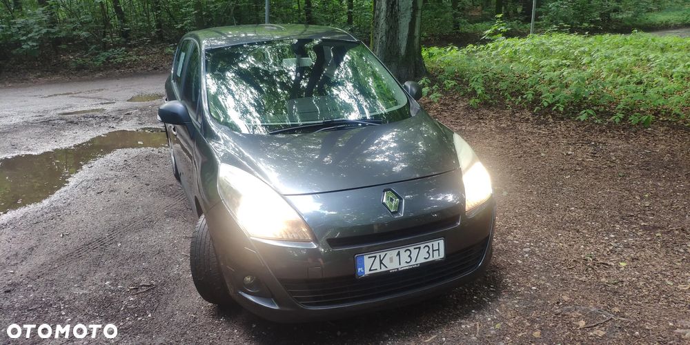 Renault Grand Scenic - 2