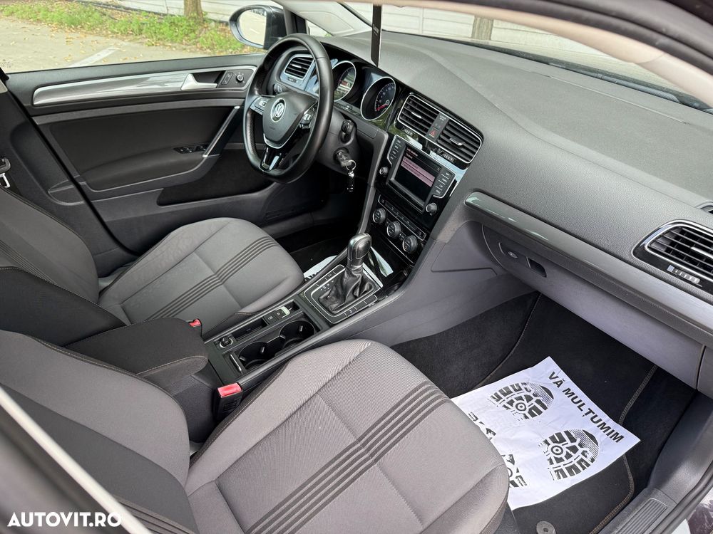 Volkswagen Golf 1.6 BlueTDI DSG Comfortline - 6