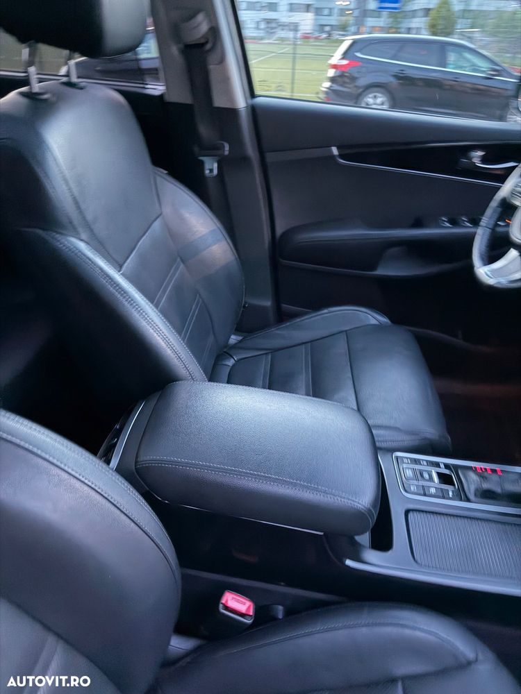 Kia Sorento - 11