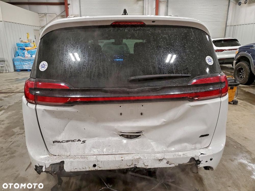 Chrysler Pacifica ver-45-tfsi-quattro-s-tronic-s-line - 7