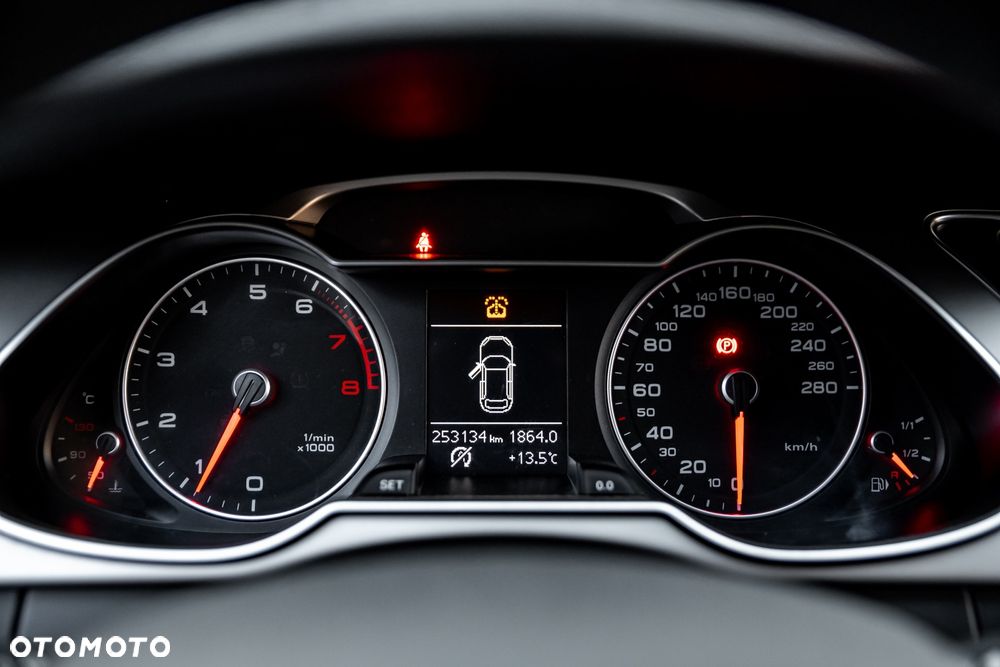 Audi A4 Avant 2.0 TFSI quattro S line Sportpaket - 27