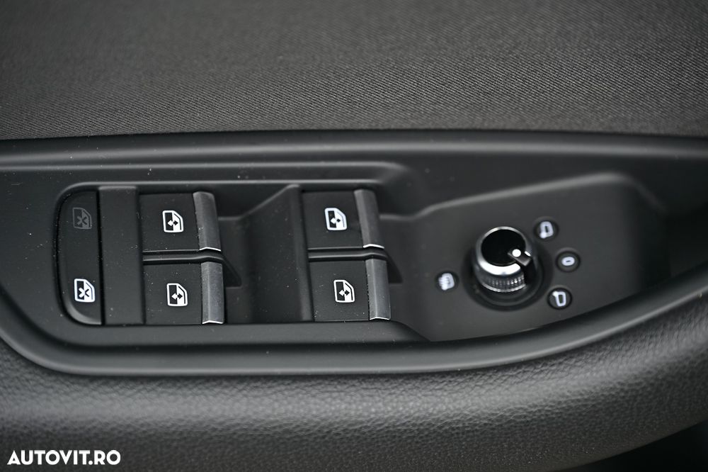 Audi A4 Avant 30 TDI S tronic - 18