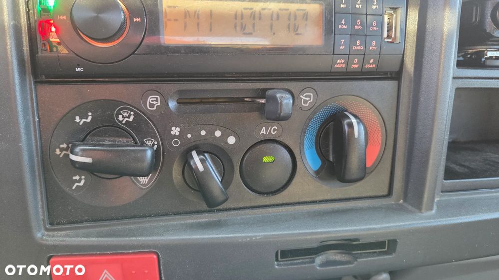 Isuzu Isuzu N35 - 6