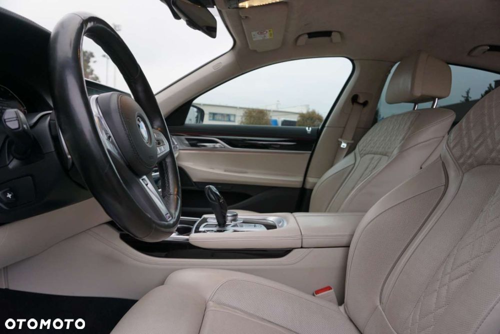 BMW Seria 7 - 7