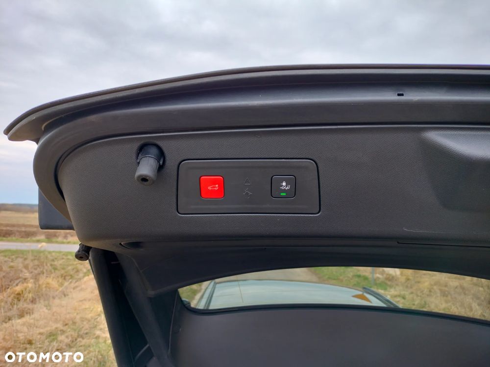Peugeot 508 225 e-EAT8 GT - 15