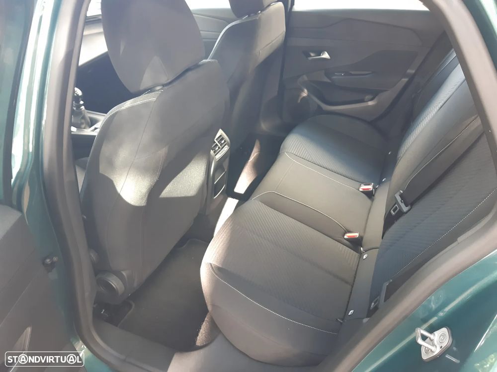 Peugeot 308 SW 1.2 PureTech Active - 14