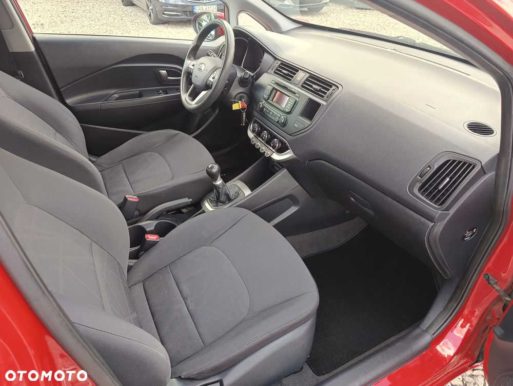 Kia Rio 1.2 Attract - 15