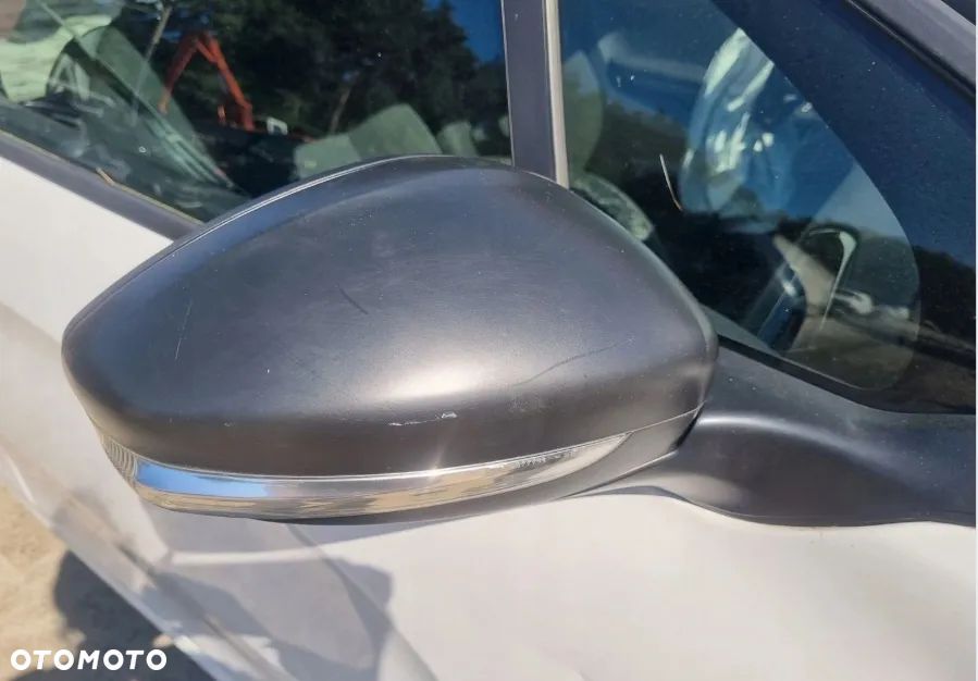 PEUGEOT 208 I 12-19 r. MANUALNE LUSTERKO PRAWE STRONA PRAWA 3 PIN EU 0211047 + - 1