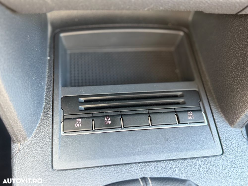 Volkswagen Touran 1.6 TDI DPF Cup - 11