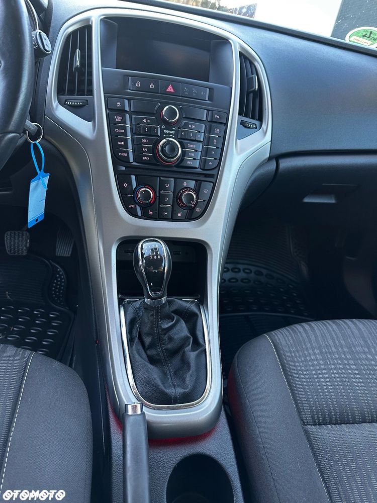 Opel Astra 1.4 Turbo Color Edition - 17