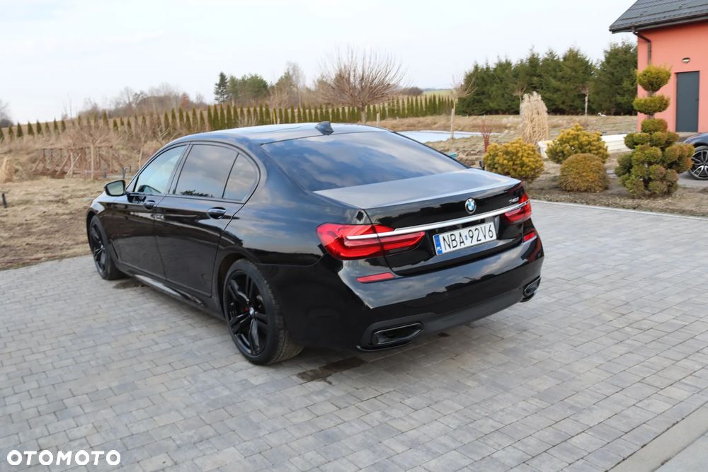 BMW Seria 7 740Li - 9