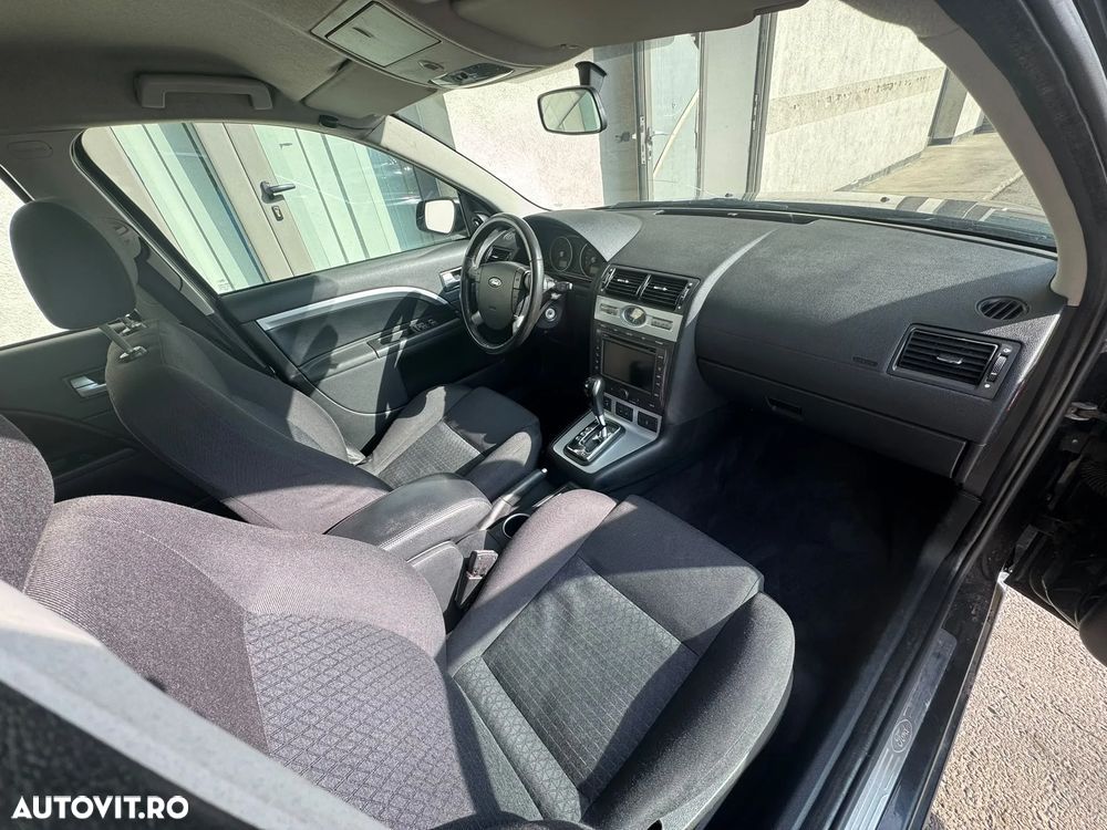 Ford Mondeo 2.0TDCi Aut. Trend - 6