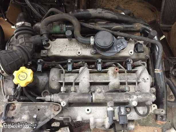 Motor + caixa de velocidades Chrysler Voyager/Grand Voyager 2.5 CRD - 3