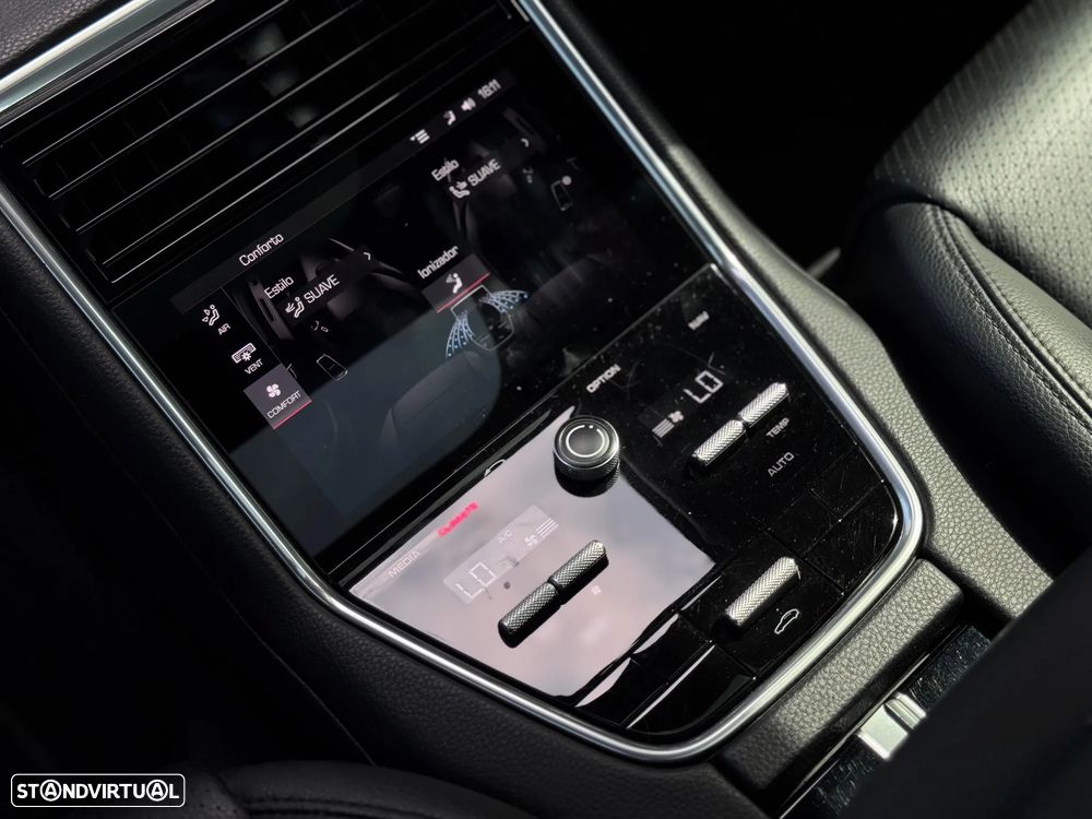 Porsche Panamera - 15