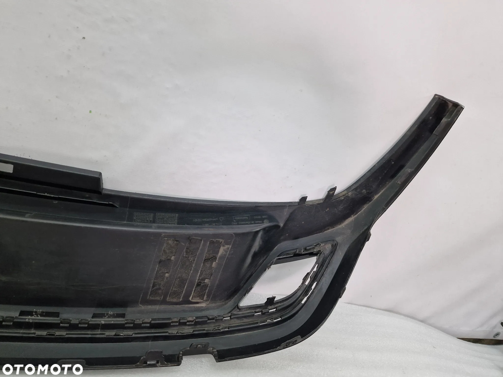 VW TOURAN II 5TA R-LINE 15- DYFUZOR / SPOJLER ZDERZAKA TYLNEGO TYLNIEGO TYŁ POD HAK , NA WYSOKI POŁYSK , NR 5TA807568C , NR AUKCJI DT433 - 18