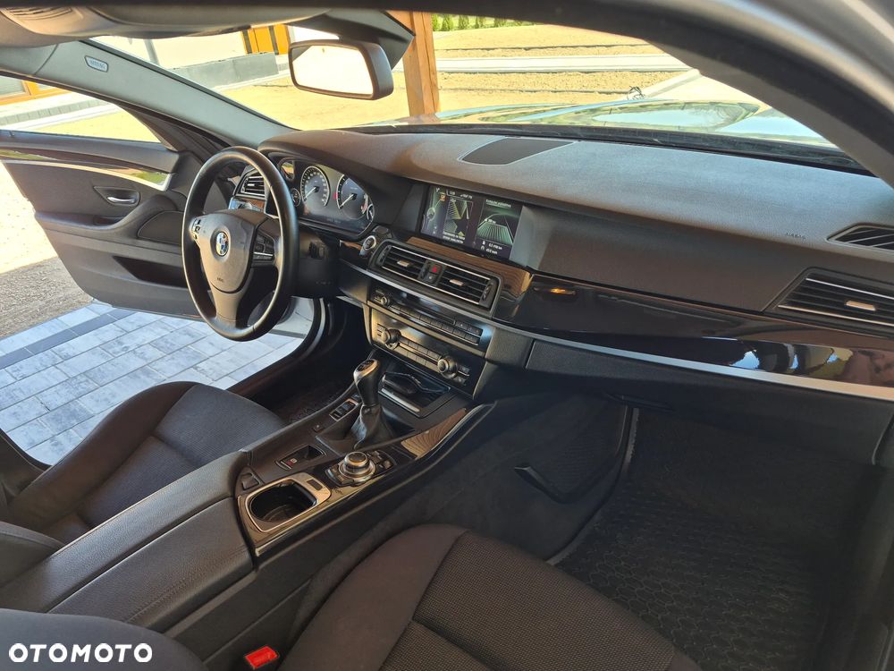BMW Seria 5 520d - 21