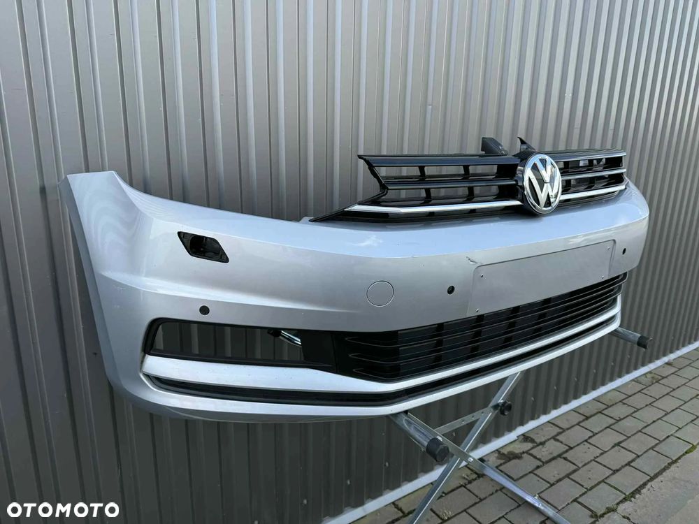 Vw Touran III 5TA Zderzak przód przedni kompletny LA7W 4xPDC xenon 2015- - 3