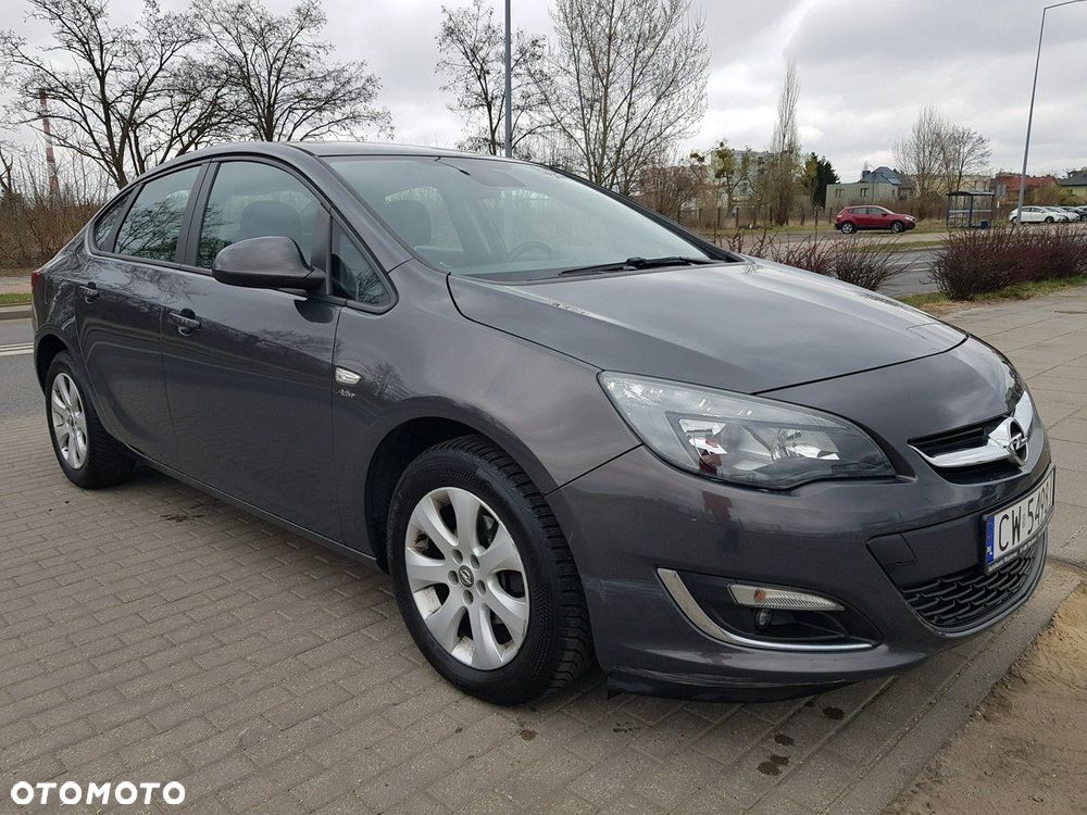 Opel Astra 1.4 T Active - 3
