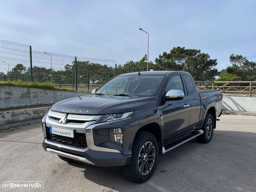 Mitsubishi L200 2.3 DI-D Strakar Space Cab Intense 4WD - 2