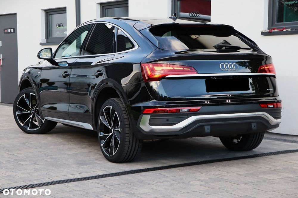 Audi Q5 Sportback - 8