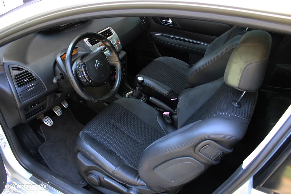 Citroën C4 2.0 HDi FAP VTS - 23