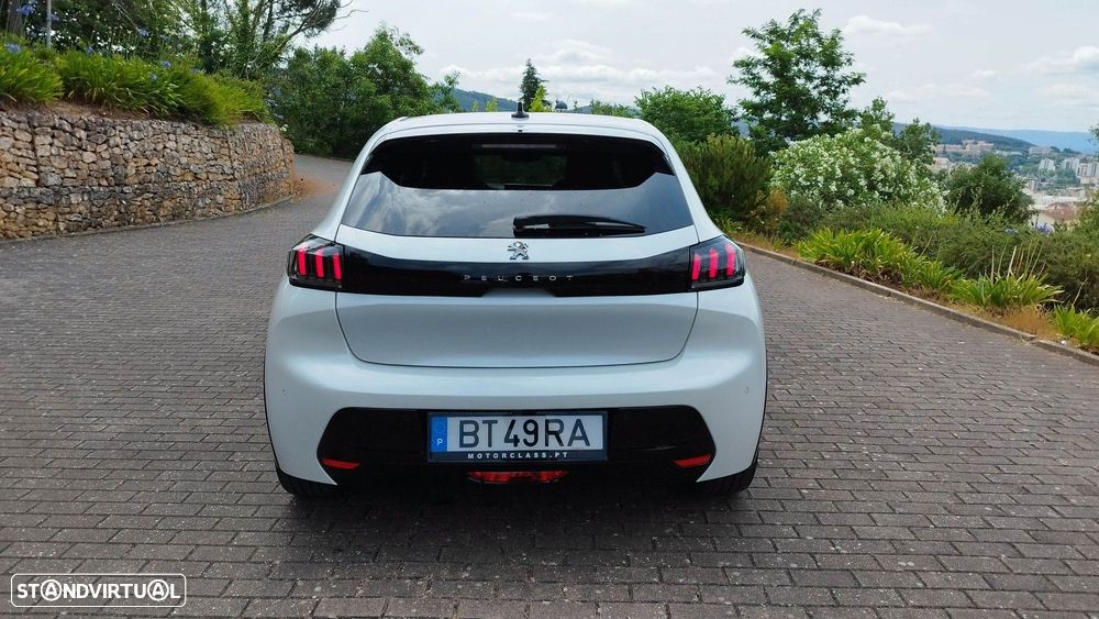 Peugeot e-208 50 kWh GT - 9