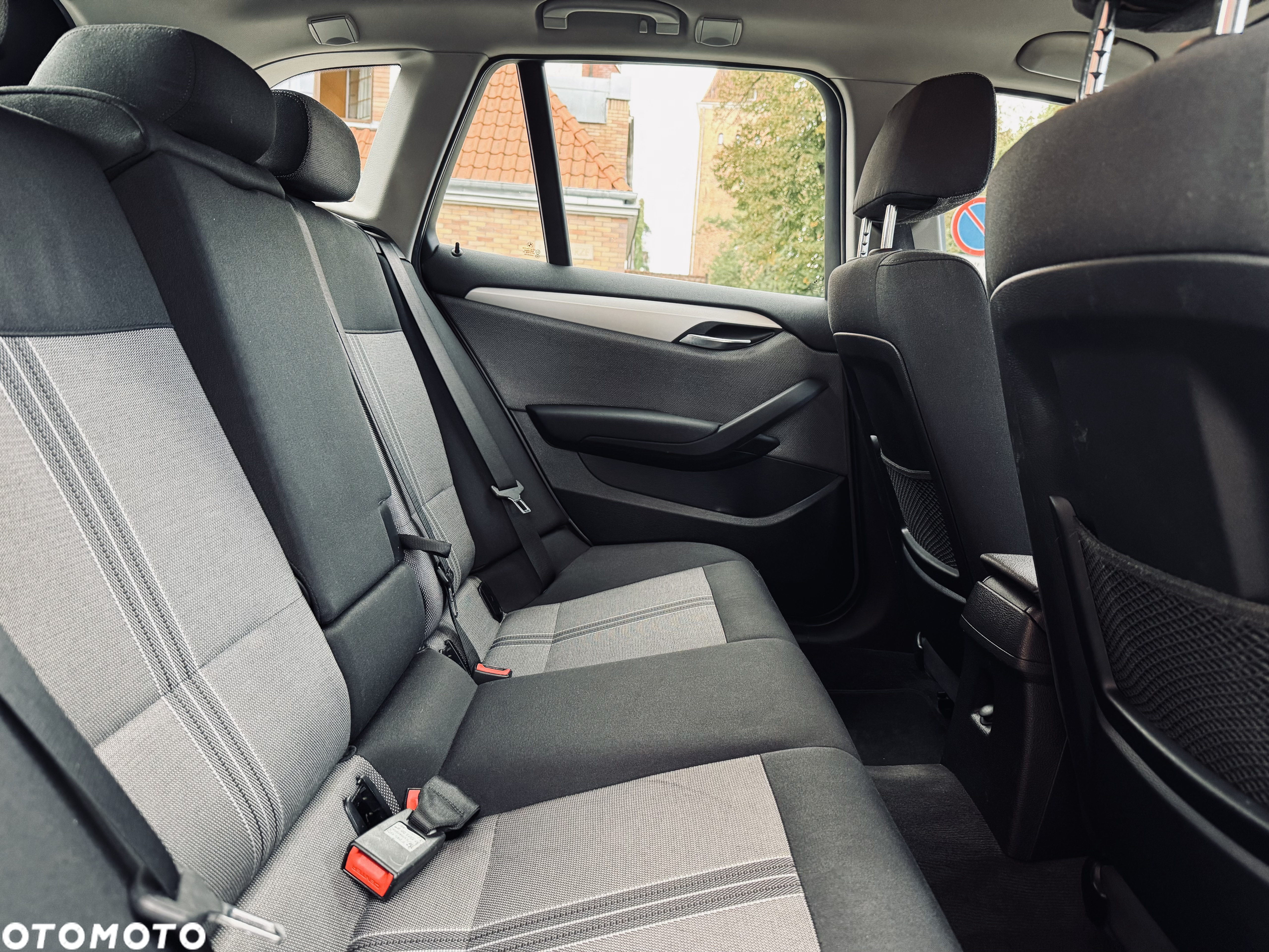 BMW X1 xDrive20d - 15