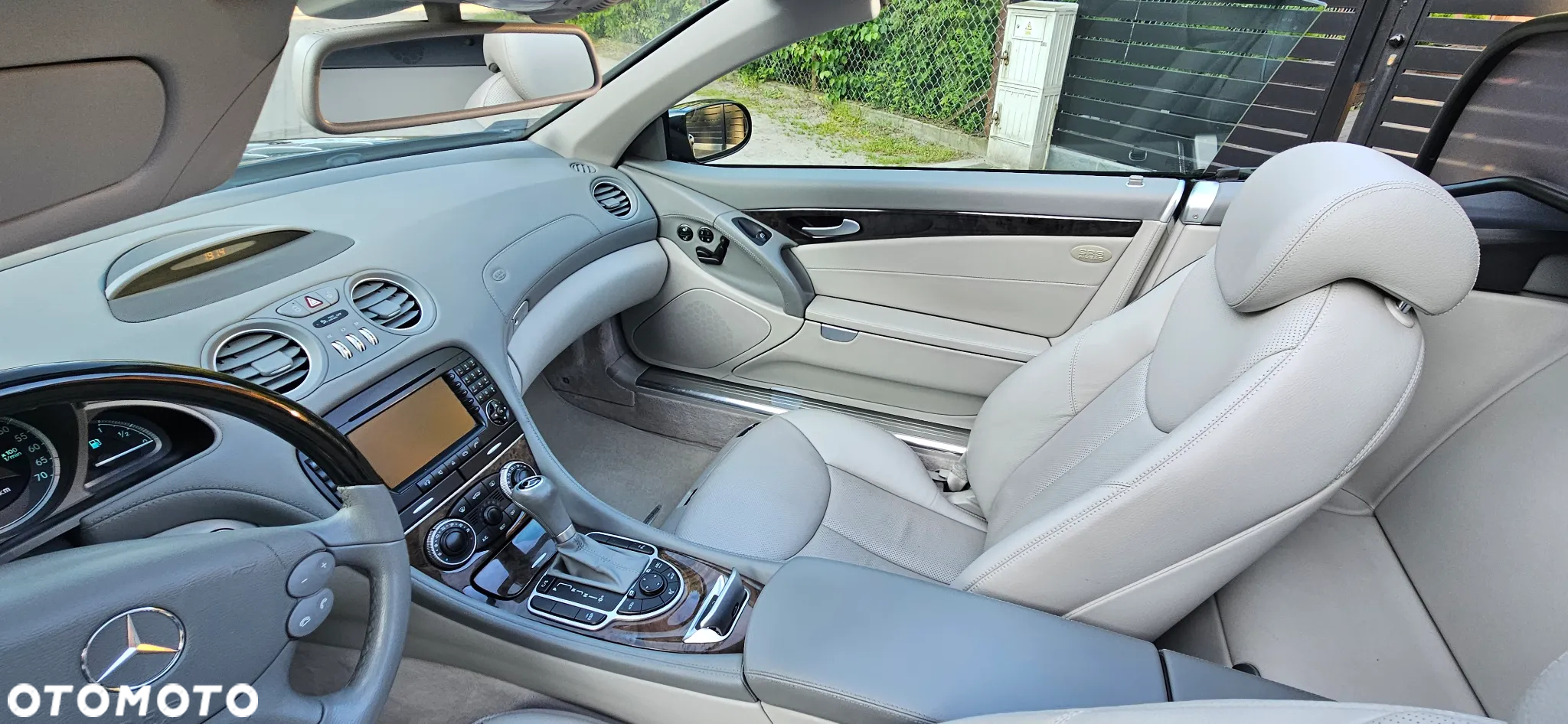 Mercedes-Benz SL - 28