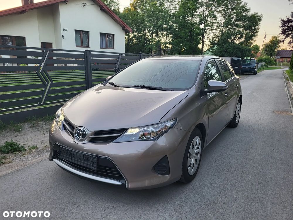 Toyota Auris 1.33 VVT-i Classic - 10