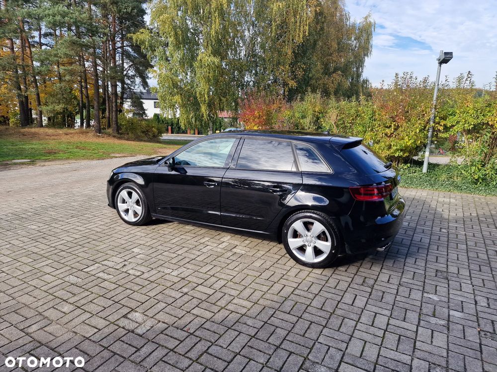 Audi A3 Sportback 2.0 TDI Attraction - 33