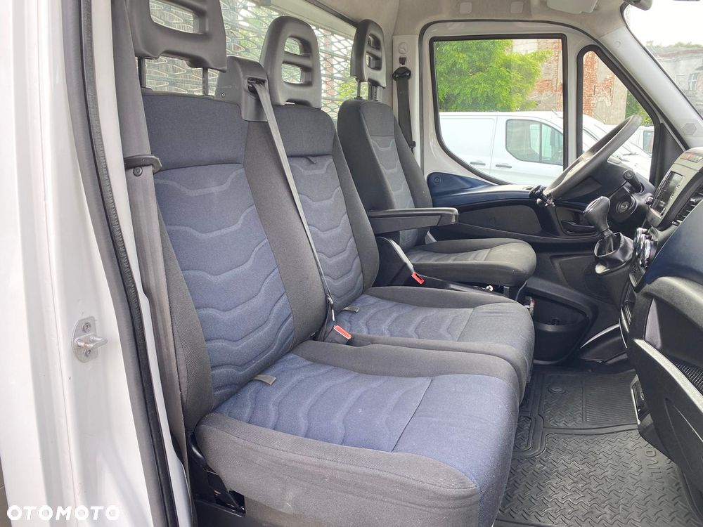 Iveco DAILY - 16