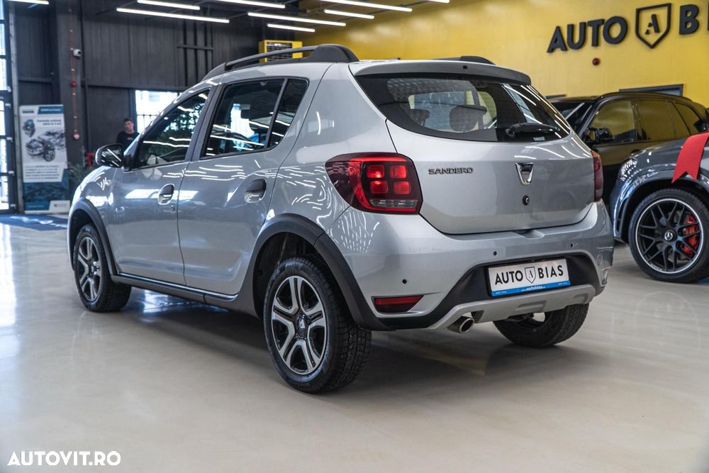 Dacia Sandero Stepway TCe 90 MT6 Extreme - 6
