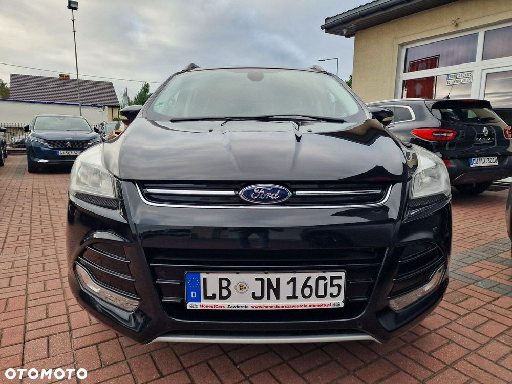 Ford Kuga 1.6 EcoBoost 2x4 Titanium - 17