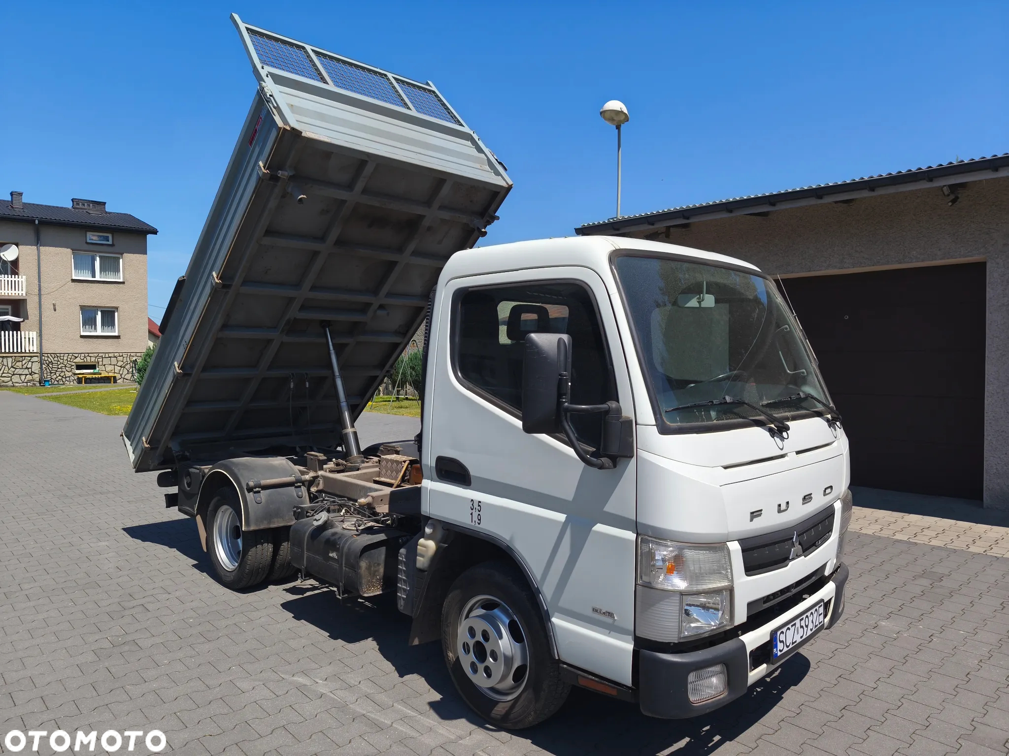 Mitsubishi Fuso Canter - 4