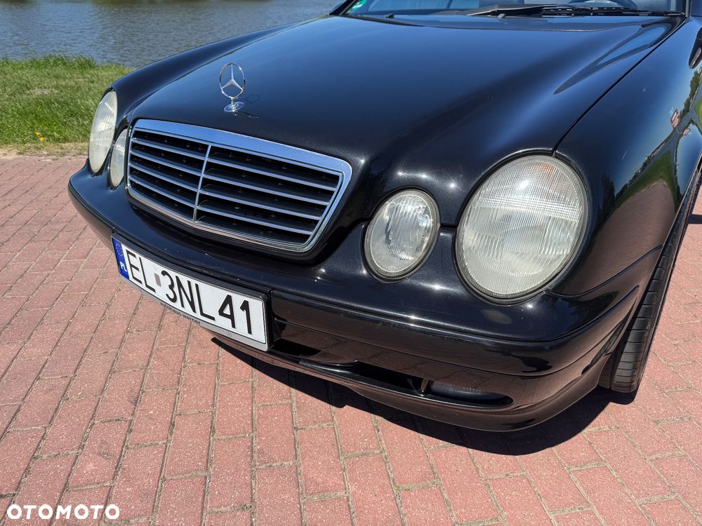 Mercedes-Benz CLK - 30