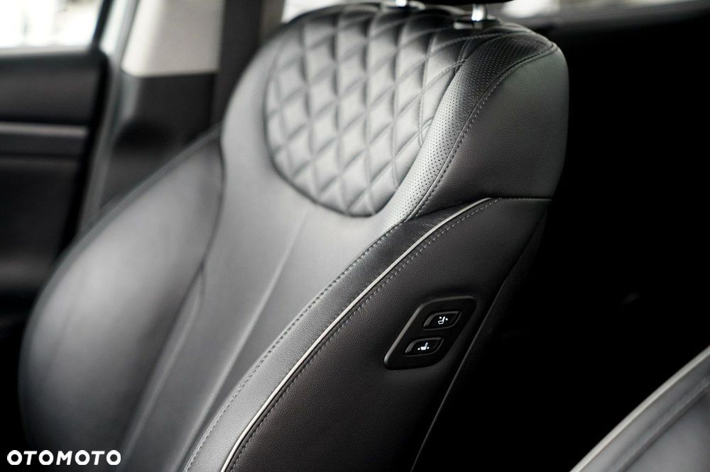 Hyundai Santa Fe - 24