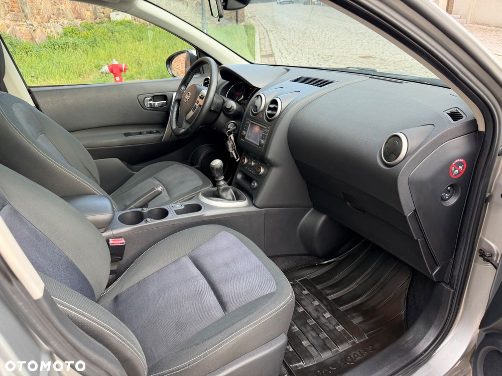Nissan Qashqai+2 2.0 dCi DPF tekna - 9